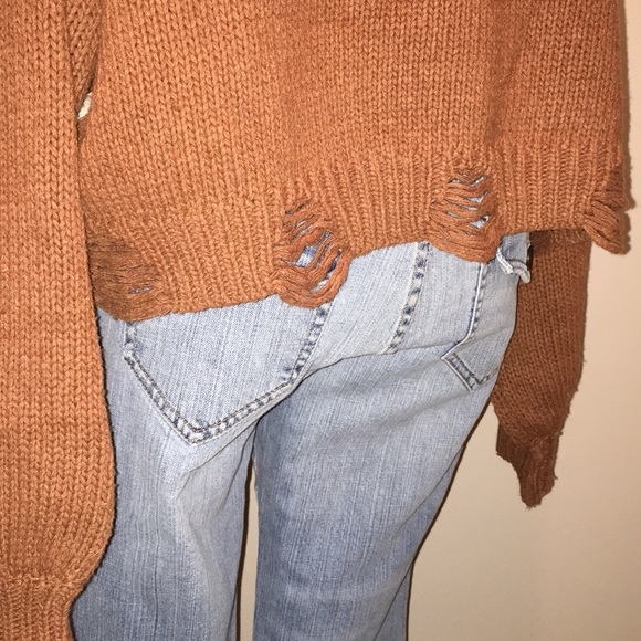 POL Sweater - Picture 4 of 6